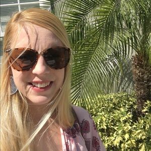 Meet your Posher, Kelci